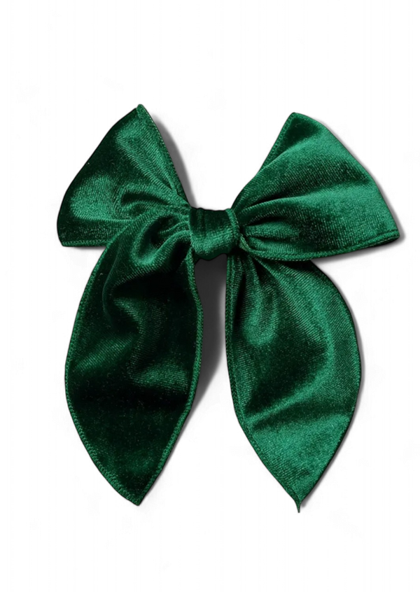 hand tied hair bow in green velvet